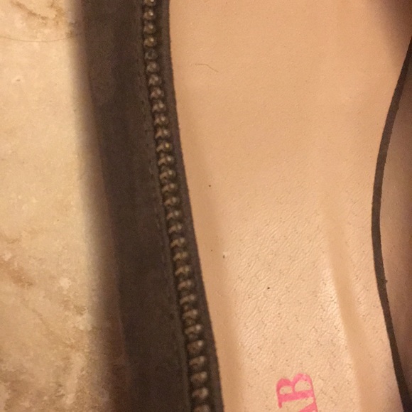 Faux brown suede shoes - never worn - Picture 2 of 5